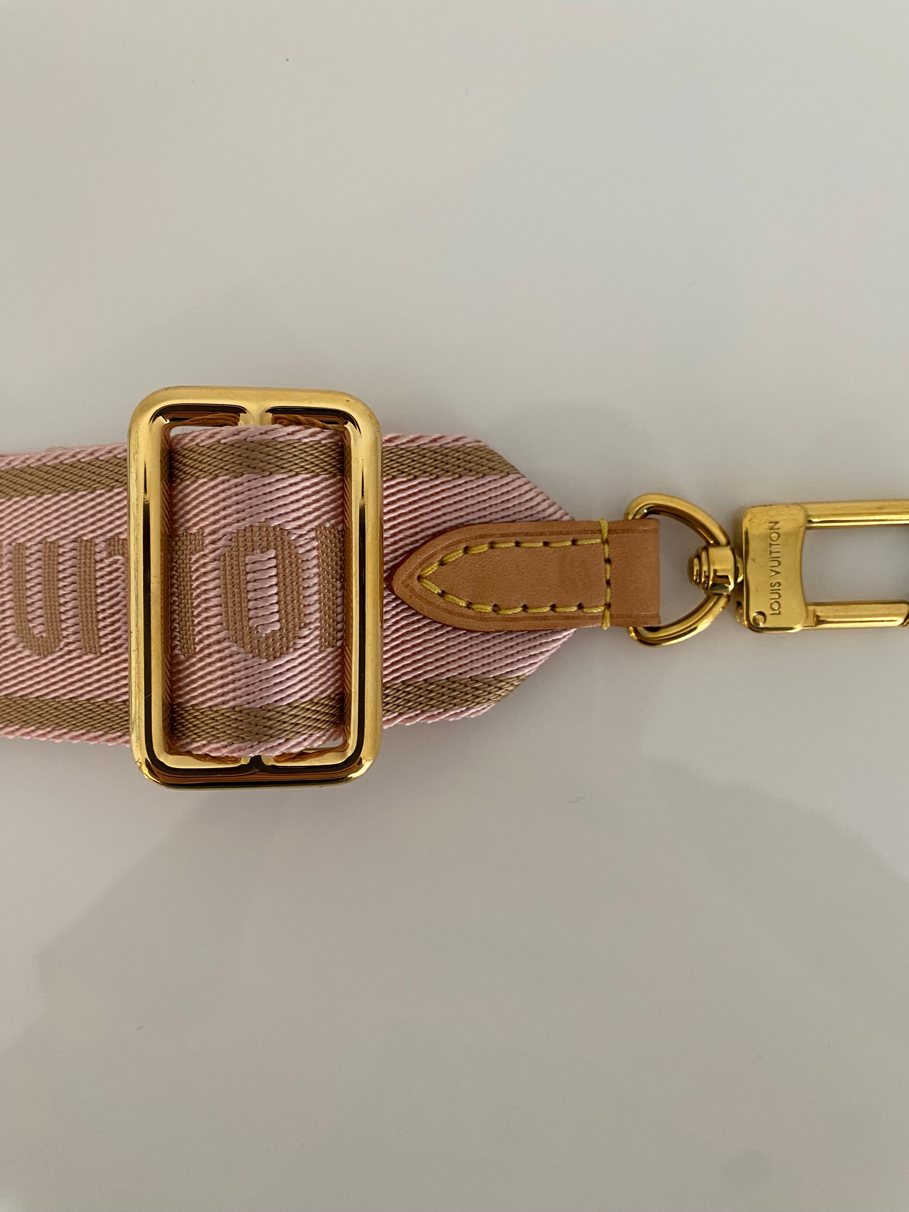 Louis Vuitton Multi Pocket Belt Monogram Canvas | MTYCI