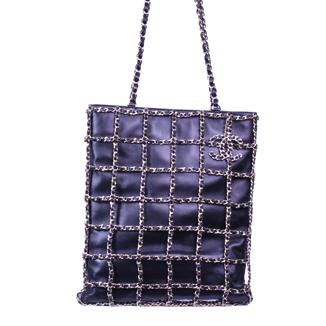 Front of Chanel caged tote finished in black calfskin